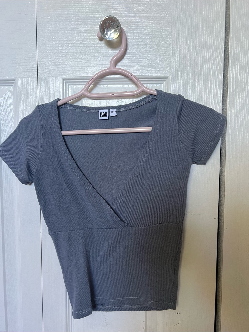 Harlow gray top